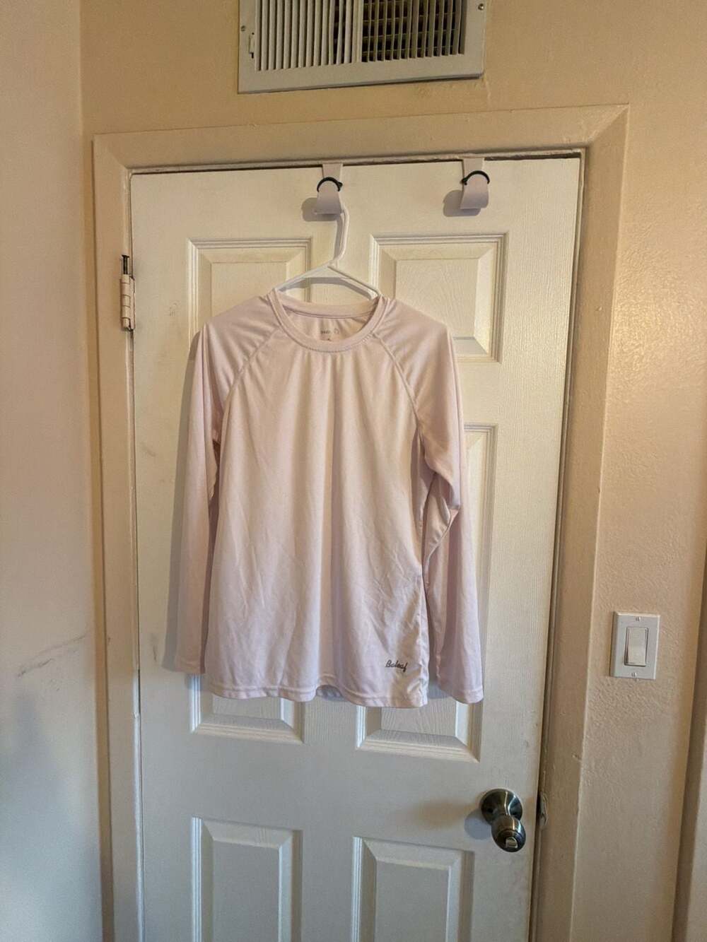 Baleaf Women's UPF 50+ Sun Protection Long Sleeve Performance Shirt Pink Size L